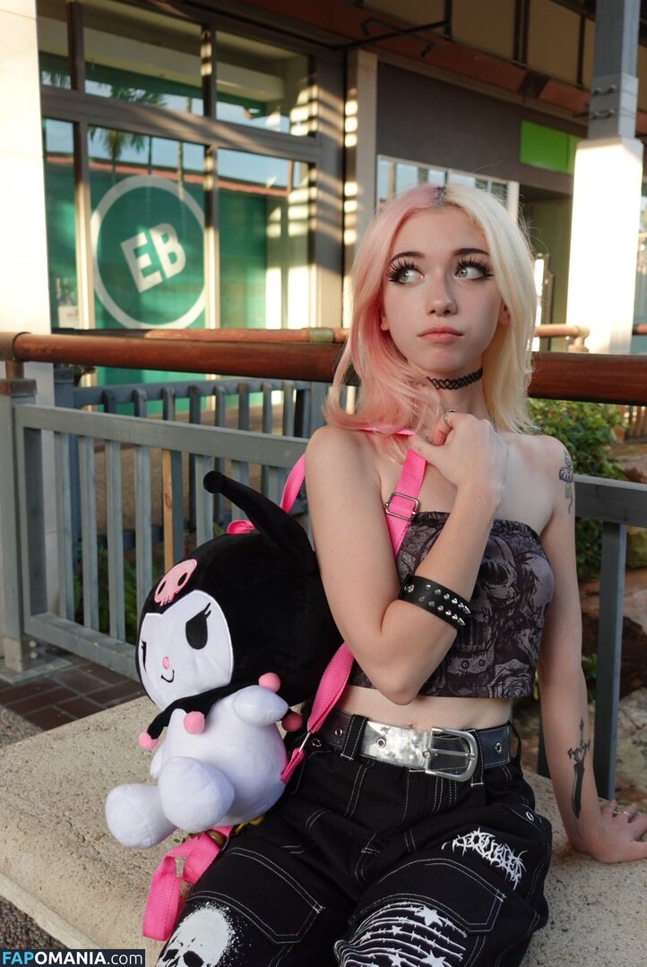 Iluvmeww / iluvmey Nahý OnlyFans  Uniklá fotka #12