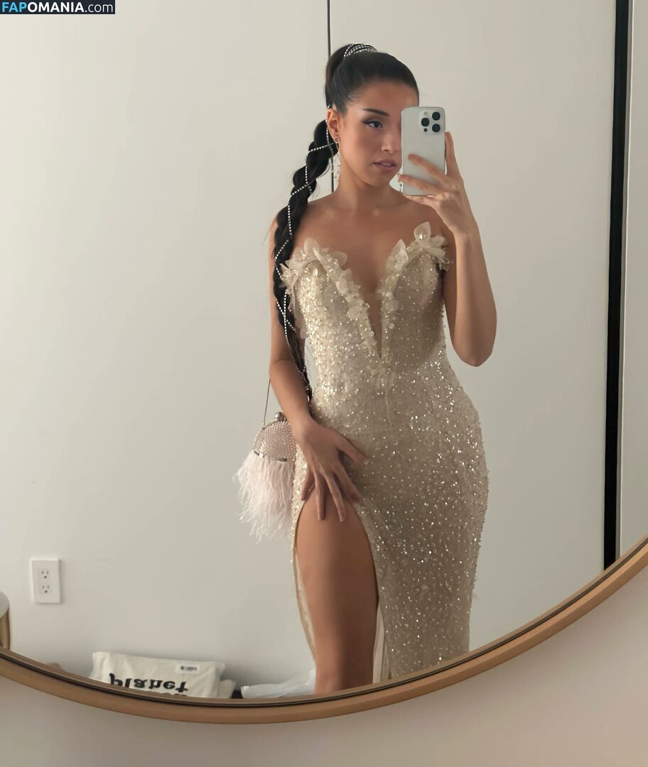 imane / imane... / pokimane Nahý OnlyFans  Uniklá fotka #6