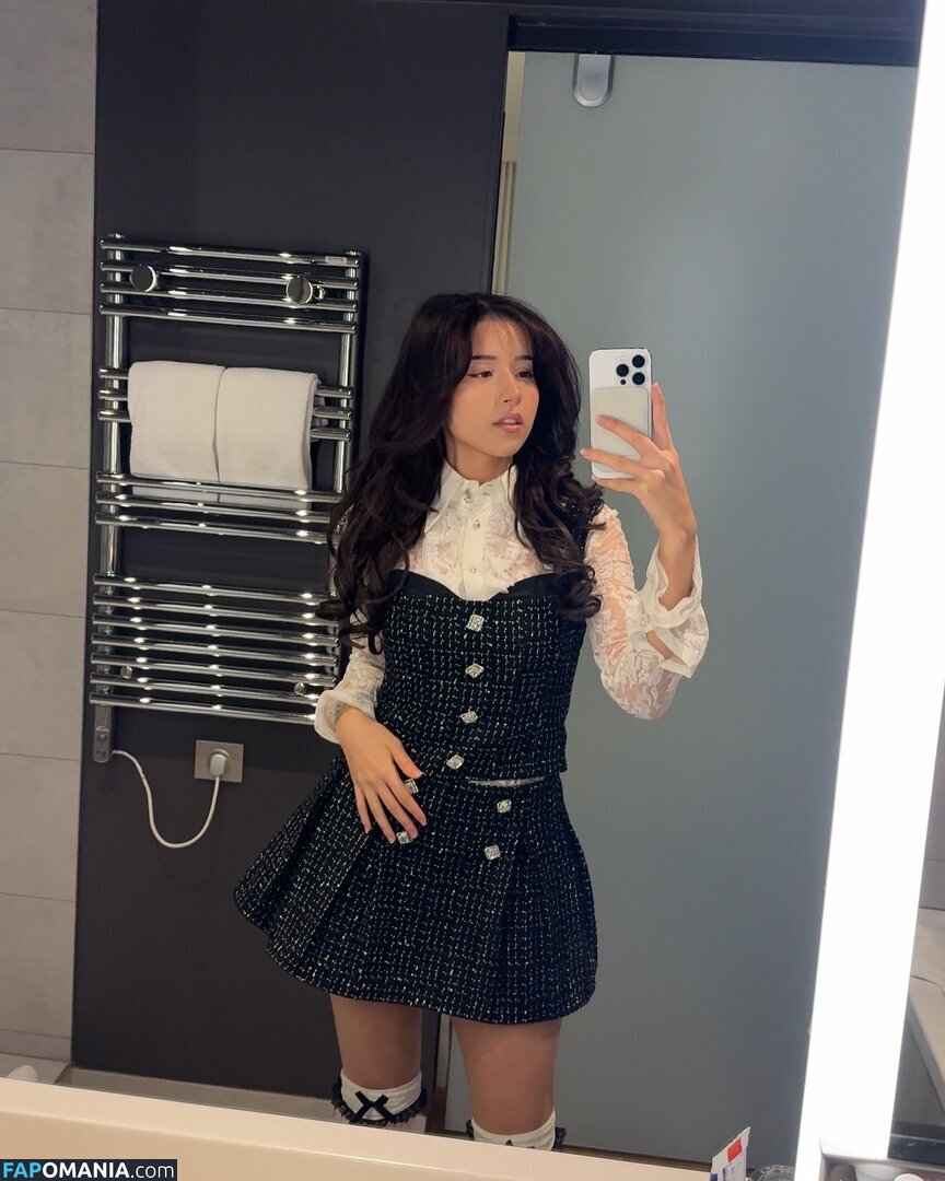 imane / imane... / pokimane Nahý OnlyFans  Uniklá fotka #49