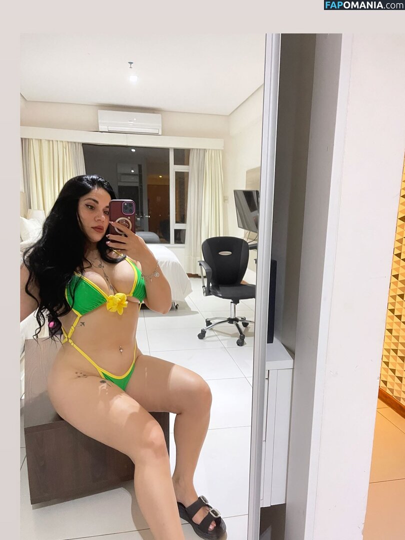 In And Out Uniform Nahý OnlyFans  Uniklá fotka #92