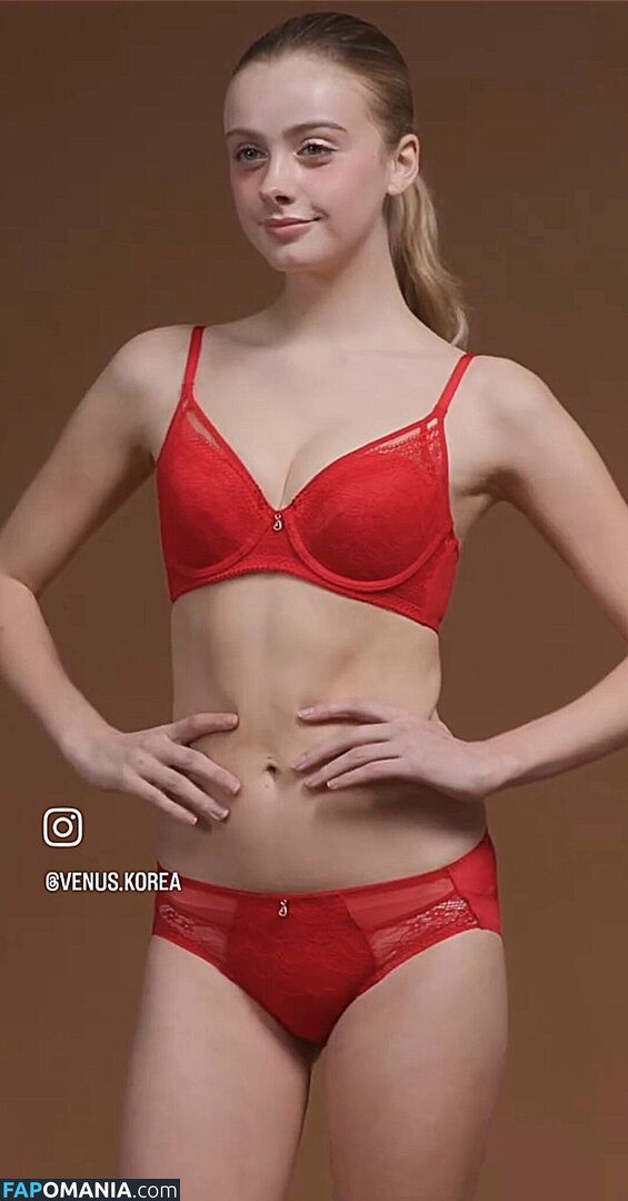 India Woollard / indiareynolds / indiawoollard Nahý OnlyFans  Uniklá fotka #20
