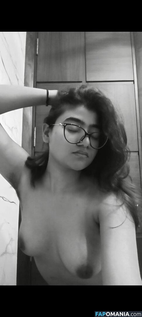 Indian Exhibition / india.exhibition Nahý OnlyFans  Uniklá fotka #4
