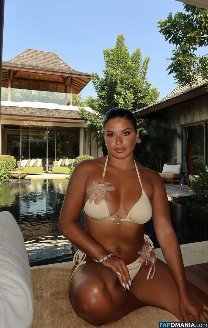 Ines Sberro / ines.sberro Nahý OnlyFans  Uniklá fotka #2