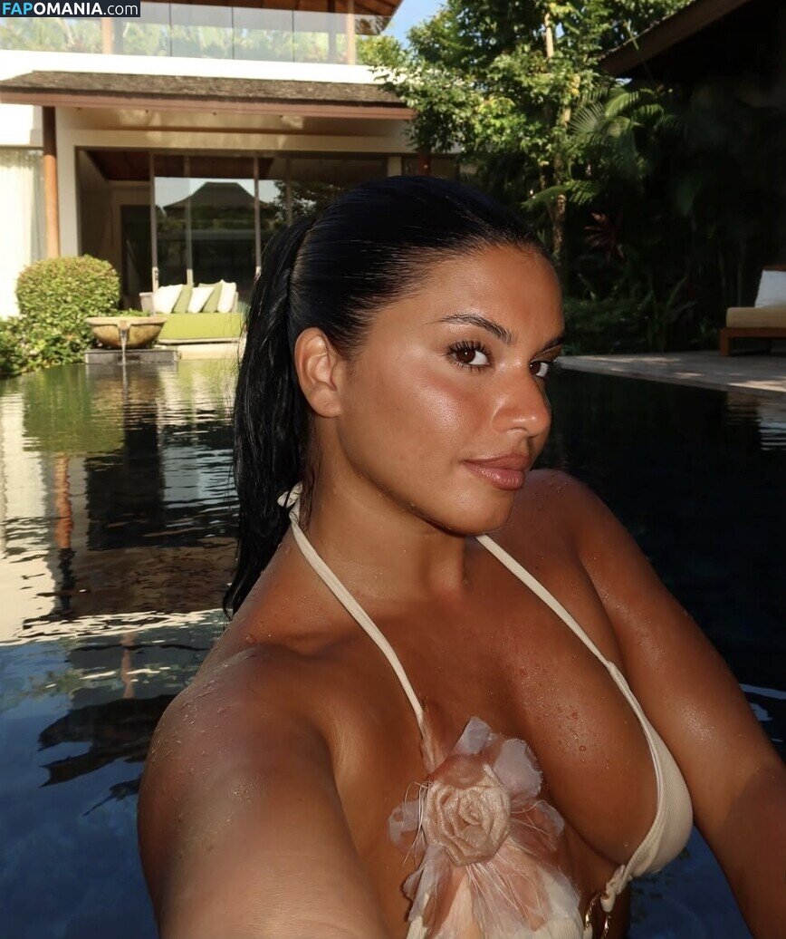 Ines Sberro / ines.sberro Nahý OnlyFans  Uniklá fotka #3