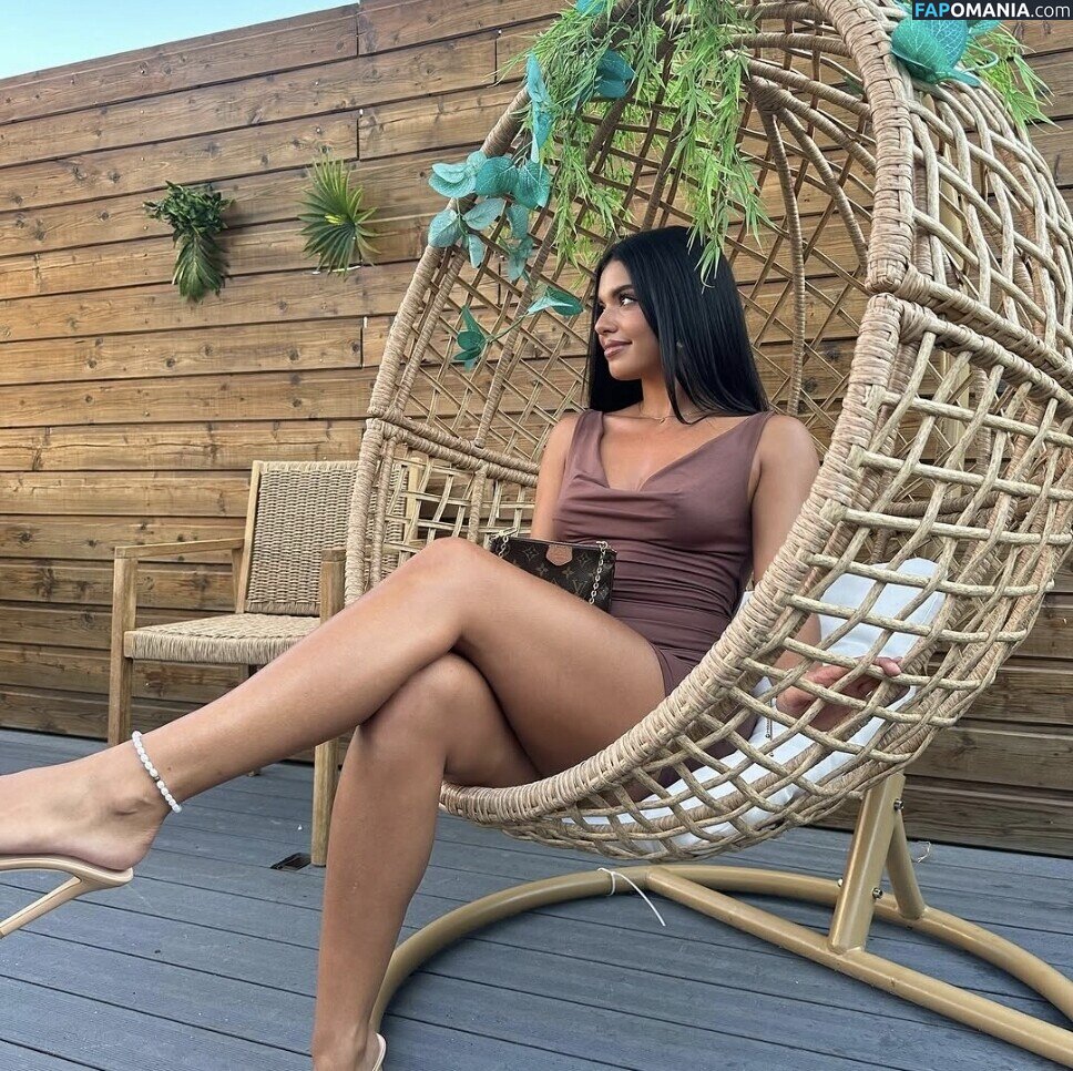 Ines Sberro / ines.sberro Nahý OnlyFans  Uniklá fotka #13