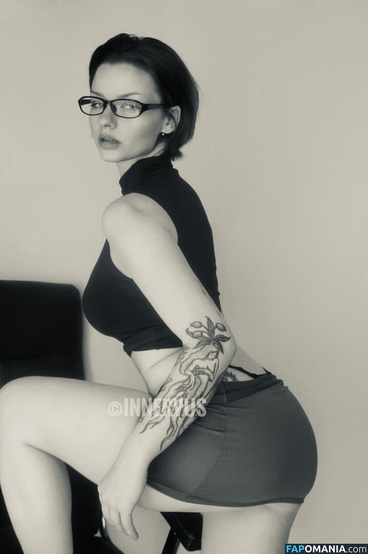 Anna / Innervus Nahý OnlyFans  Uniklá fotka #2563