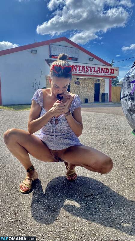 Insatiable Karla / https: / insatiablekarla Nahý OnlyFans  Uniklá fotka #7