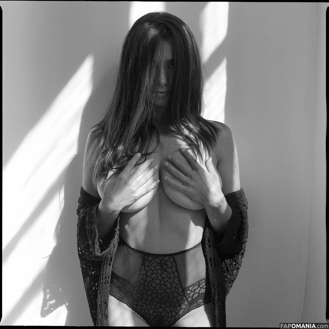 Irina Verina / irinassolo Nahý OnlyFans  Uniklá fotka #1