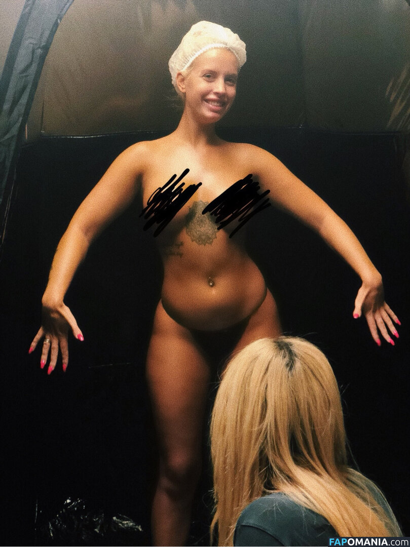 Isabell Eriksen Nahý OnlyFans  Uniklá fotka #4