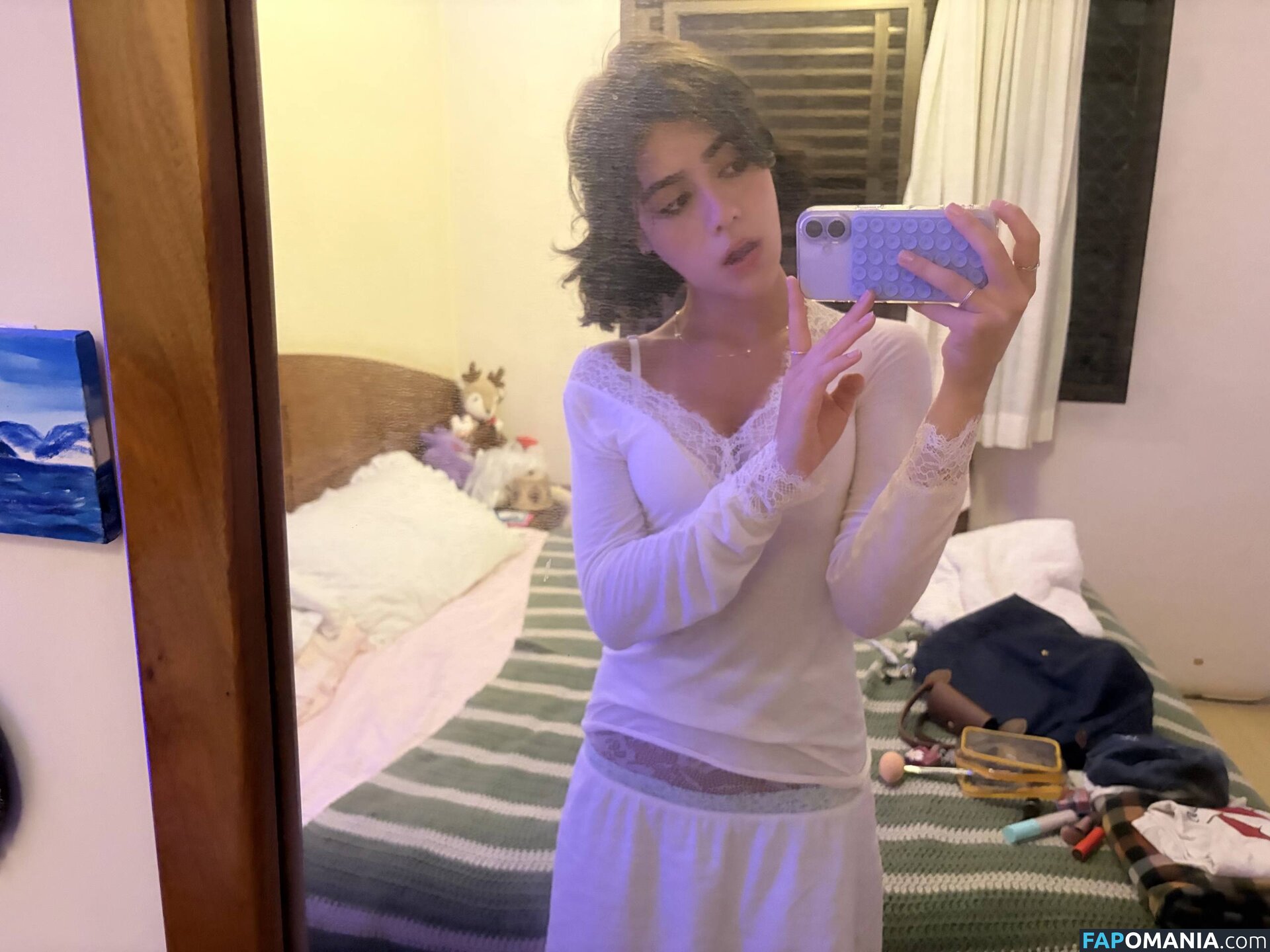 Isabella Angelina Nahý OnlyFans  Uniklá fotka #3