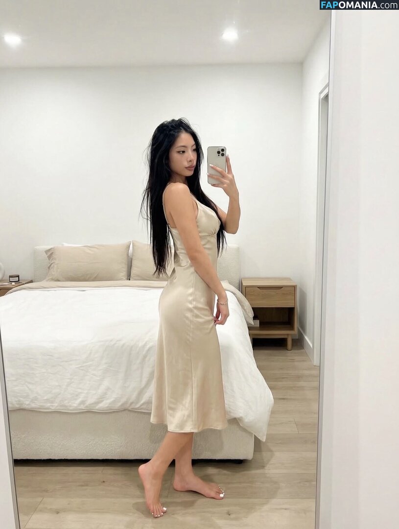 Isabella Yoon / itsisabellayoon Nahý OnlyFans  Uniklá fotka #10
