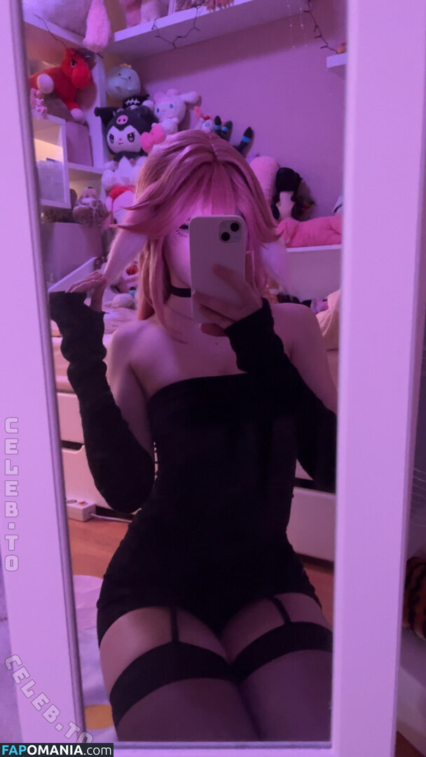 Isi.cosplay / isi.cos / isii.cos Nahý OnlyFans  Uniklá fotka #2