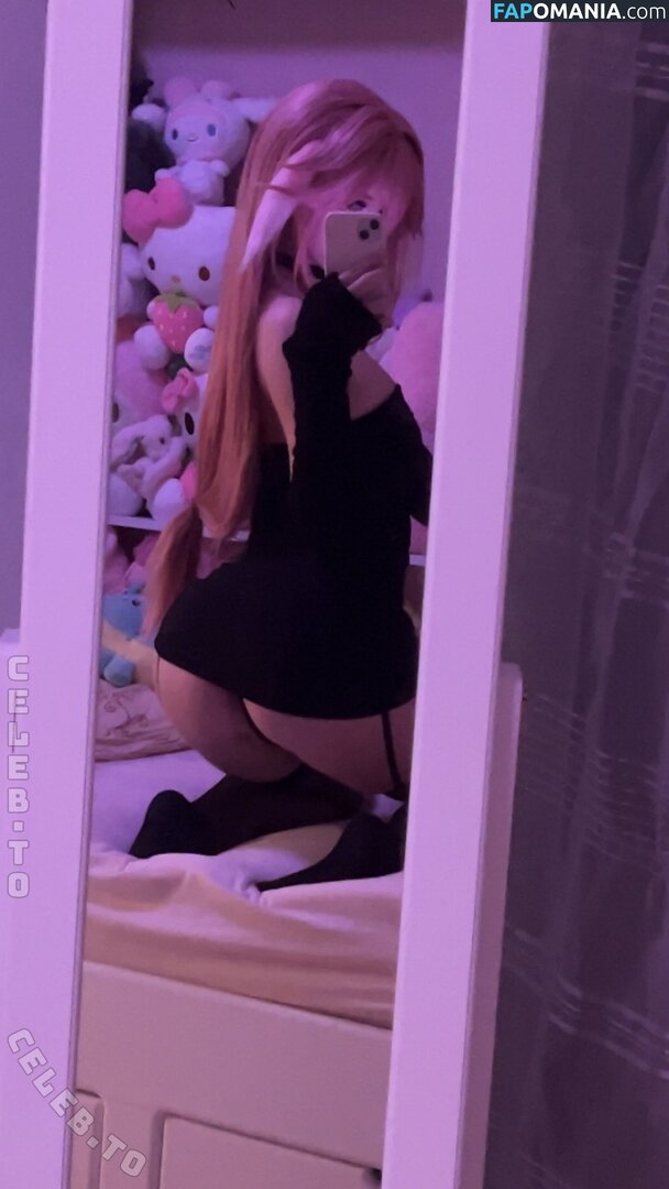 Isi.cosplay / isi.cos / isii.cos Nahý OnlyFans  Uniklá fotka #8