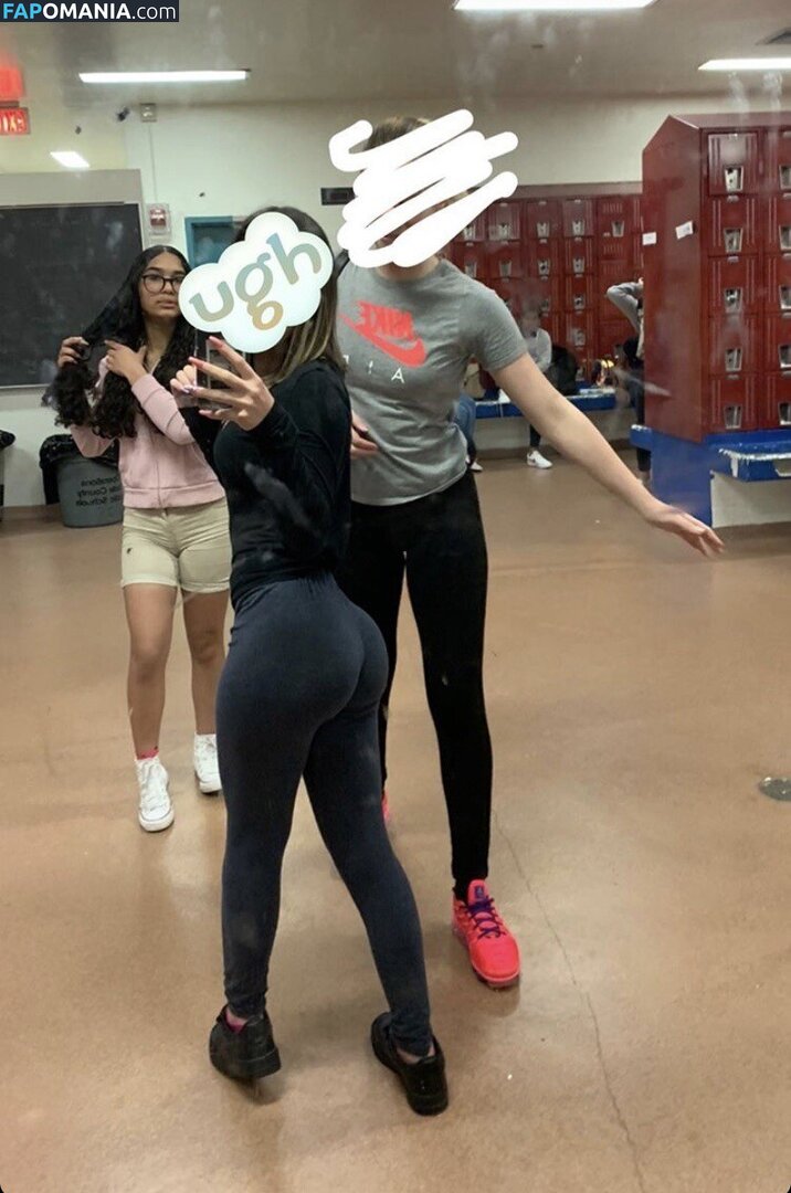 Issaa_j / issaa.j Nahý OnlyFans  Uniklá fotka #1
