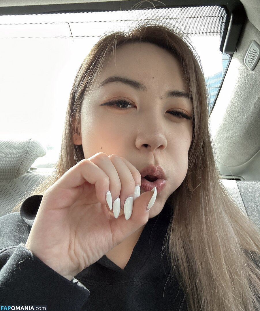 Fanfan / issfanfan / onlyfanfan Nahý OnlyFans  Uniklá fotka #13