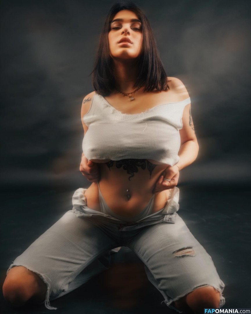 isyourgirlangie / isyourgirlangie_ Nahý OnlyFans  Uniklá fotka #13