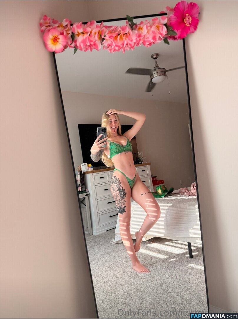 Hailey / Its_thatonetallgirl / akhailey01 / itsthatpinkypie Nahý OnlyFans  Uniklá fotka #2