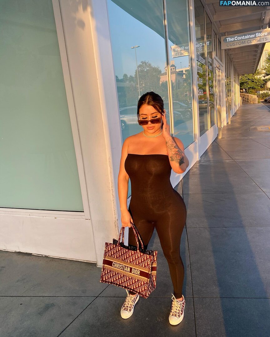 Itziiaa / https: / itz.iiaa Nahý OnlyFans  Uniklá fotka #7