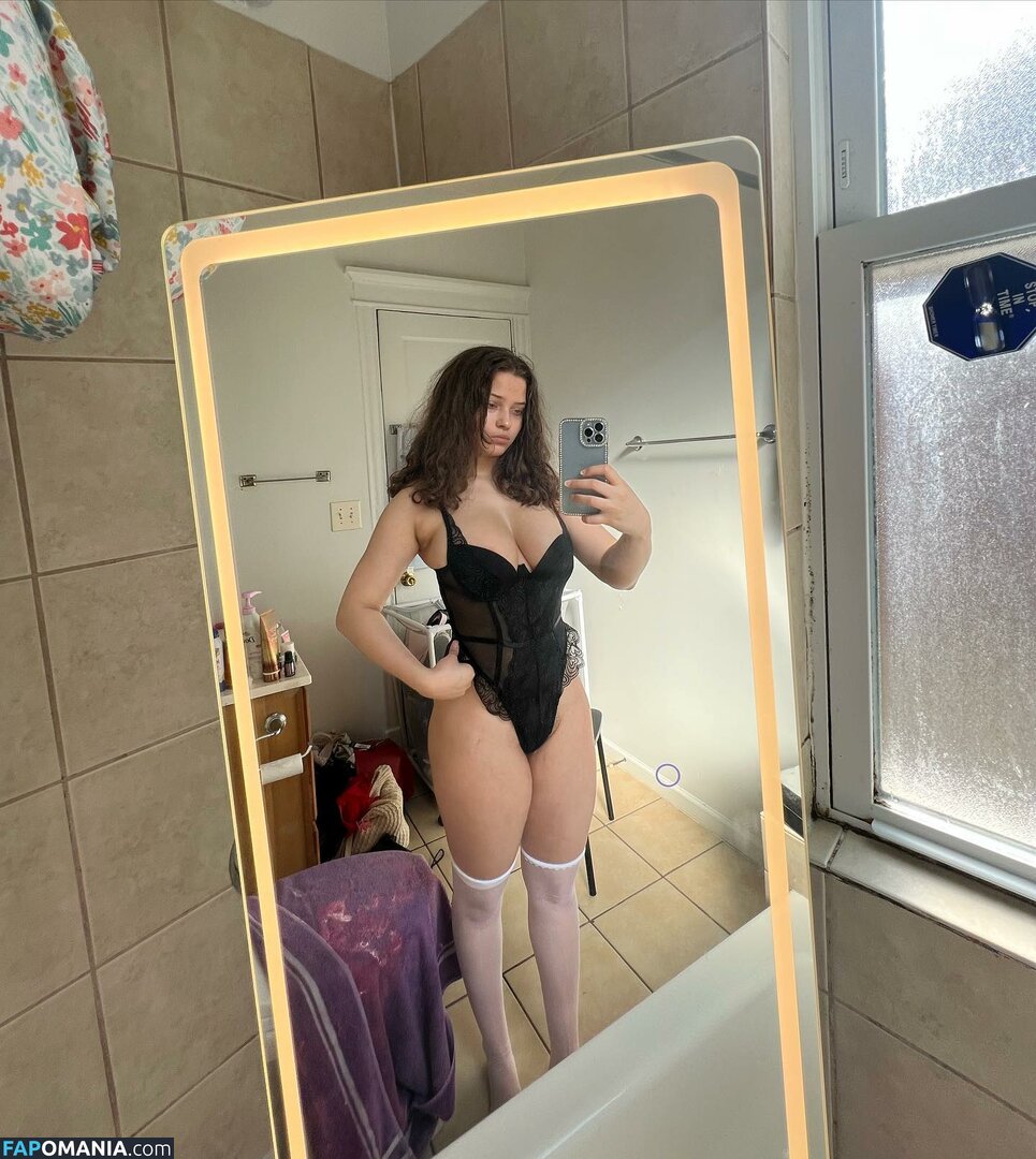 Itzwhitechina Nahý OnlyFans  Uniklá fotka #3