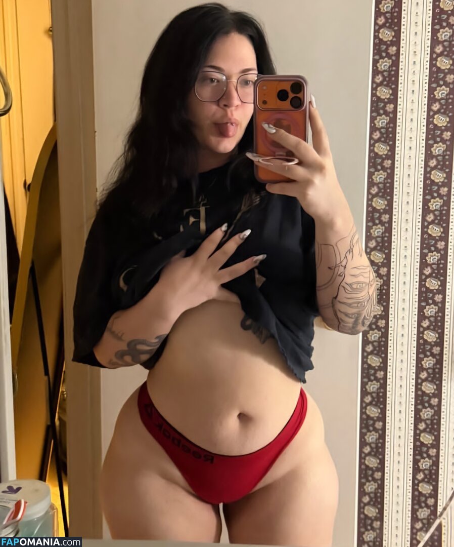 Itzzzachloe / https: Nahý OnlyFans  Uniklá fotka #1