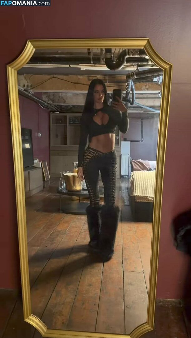 Ivana Knoll / knolldoll Nahý OnlyFans  Uniklá fotka #258