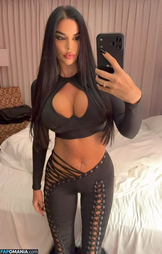 Ivana Knoll / knolldoll Nahý OnlyFans  Uniklá fotka #259