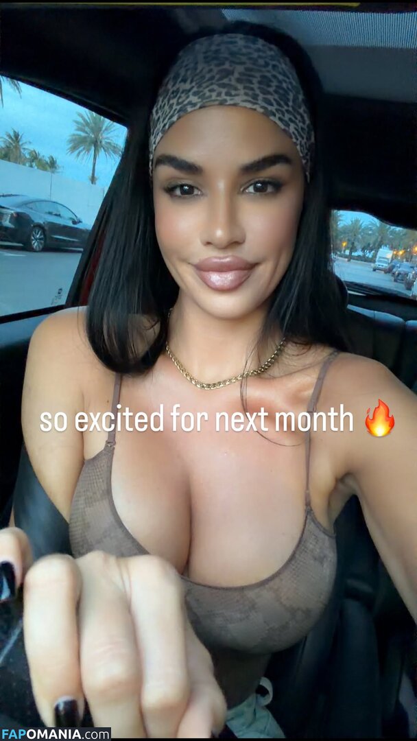 Ivana Knoll / knolldoll Nahý OnlyFans  Uniklá fotka #282