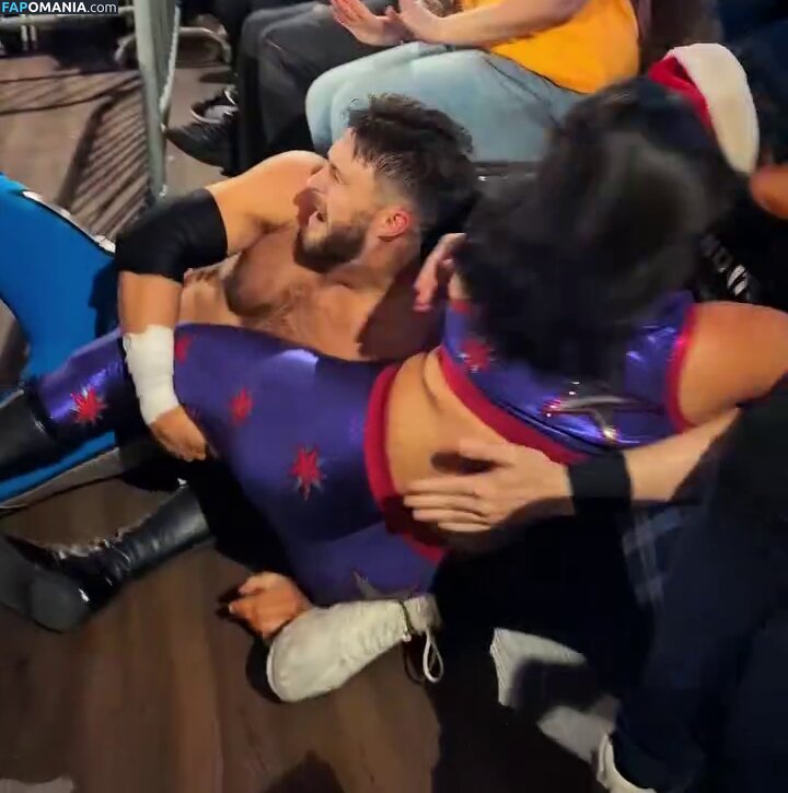 Izzy Moreno  / Izzy Moreno / ItsIzzyMania / itsizzymania Nahý OnlyFans  Uniklá fotka #4