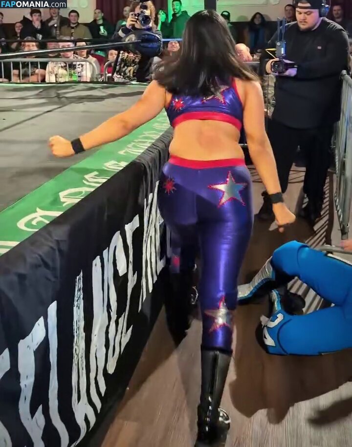 Izzy Moreno  / Izzy Moreno / ItsIzzyMania / itsizzymania Nahý OnlyFans  Uniklá fotka #6