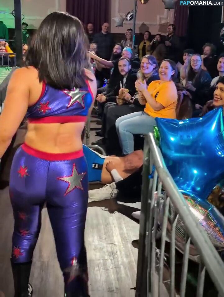 Izzy Moreno  / Izzy Moreno / ItsIzzyMania / itsizzymania Nahý OnlyFans  Uniklá fotka #7