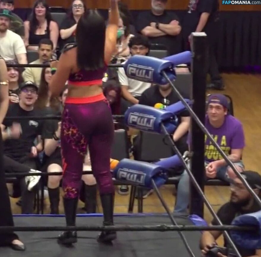 ItsIzzyMania / Izzy Moreno / WWYTWrestling Nahý OnlyFans  Uniklá fotka #45
