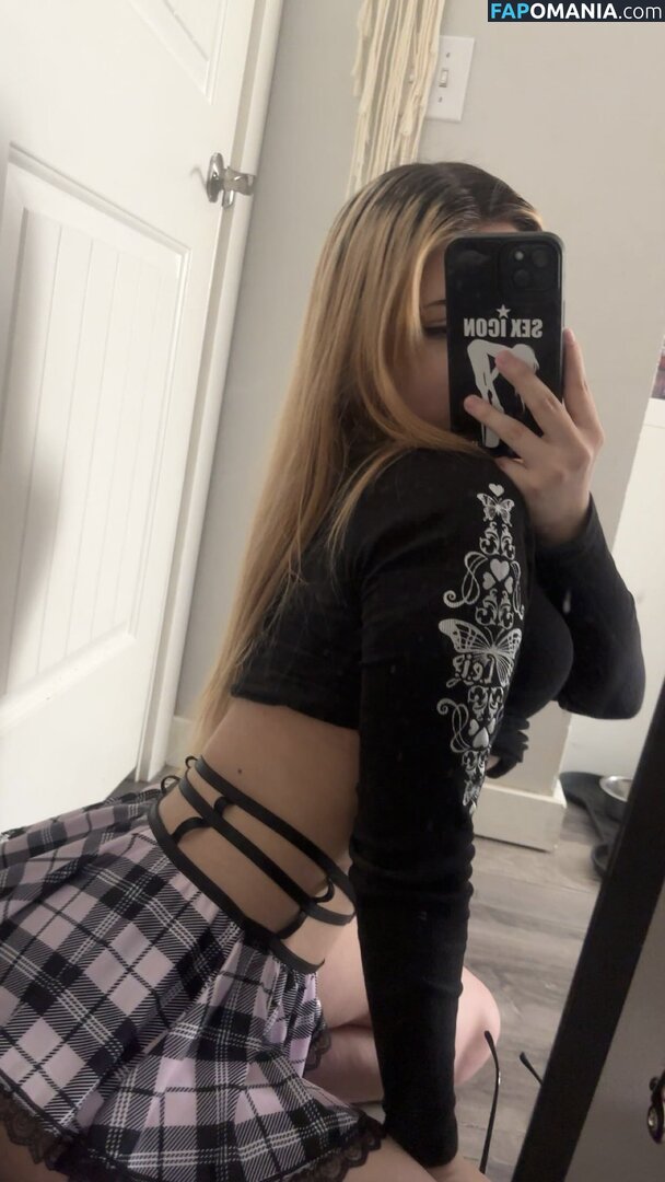 Izzy Rivas / imlizarey / izz1.r Nahý OnlyFans  Uniklá fotka #16