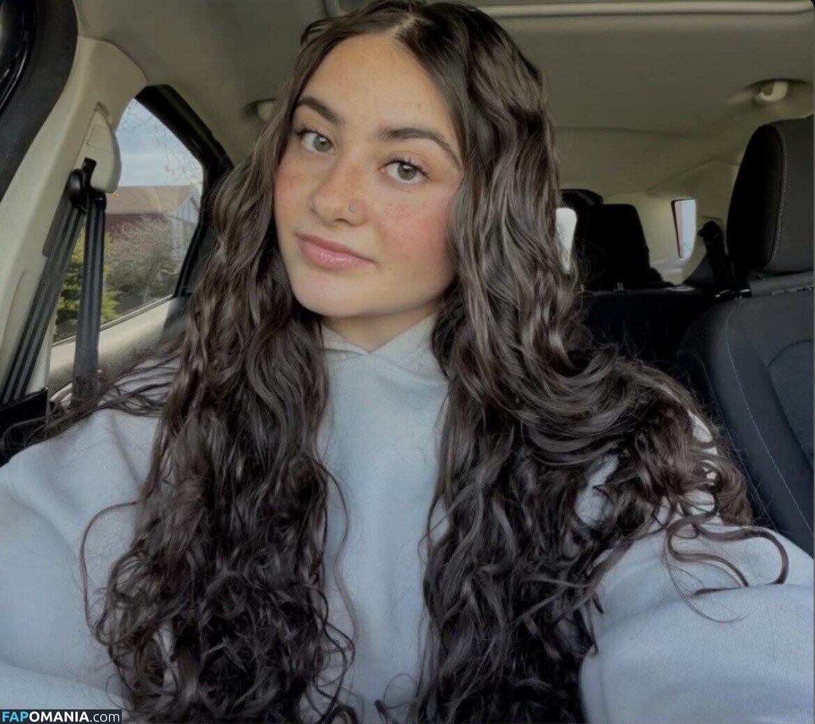 Jasennya Santoro / s.jasennya Nahý OnlyFans  Uniklá fotka #1