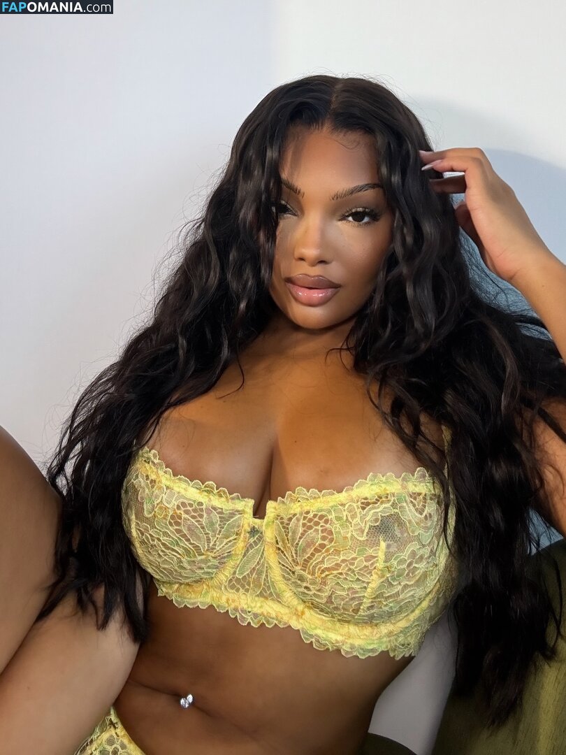 jazwiththevibes Nahý OnlyFans  Uniklá fotka #2
