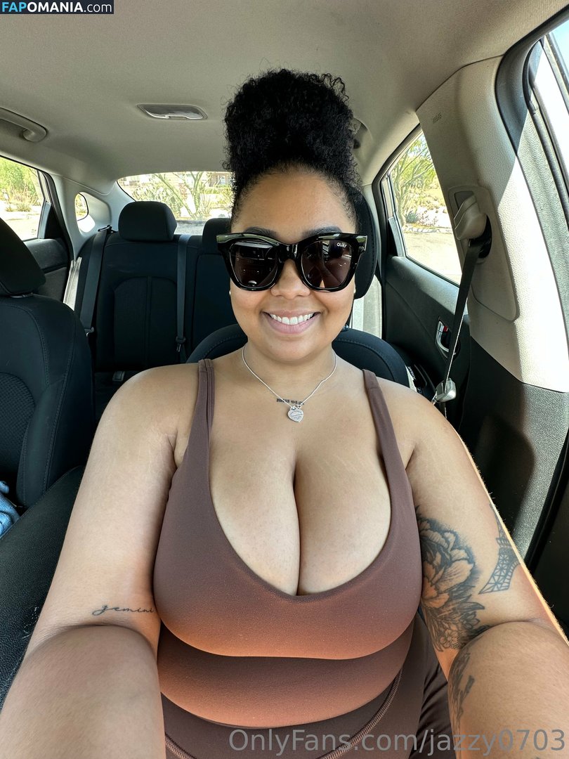 jazzy0703 / jazzyof09 / jazzyr0703 Nahý OnlyFans  Uniklá fotka #40