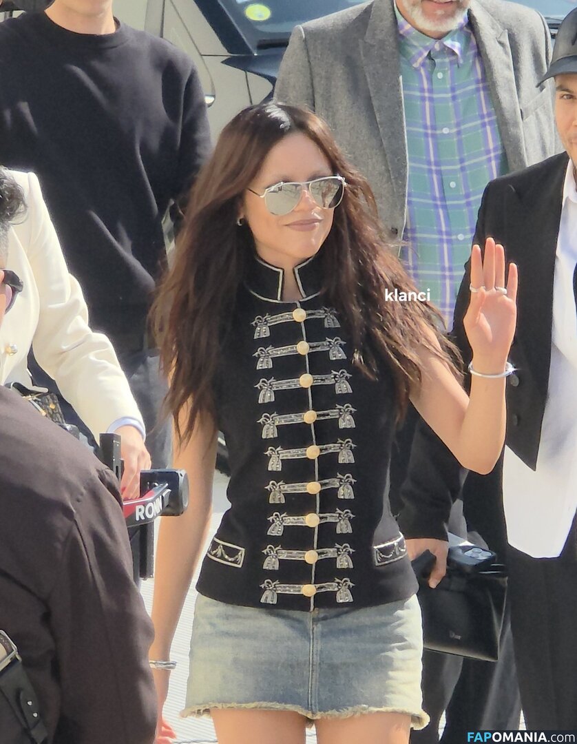 Jenna Ortega / Page / jennaortega Nahý OnlyFans  Uniklá fotka #1632