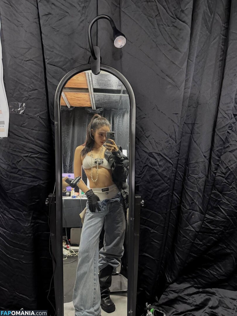 Blackpink / Jennie | BLΛƆKPIИK / jennierubyjane / sheflieshigh Nahý OnlyFans  Uniklá fotka #464