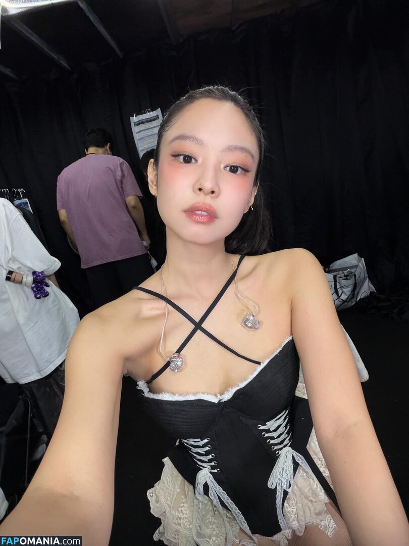 Blackpink / Jennie | BLΛƆKPIИK / jennierubyjane / sheflieshigh Nahý OnlyFans  Uniklá fotka #471