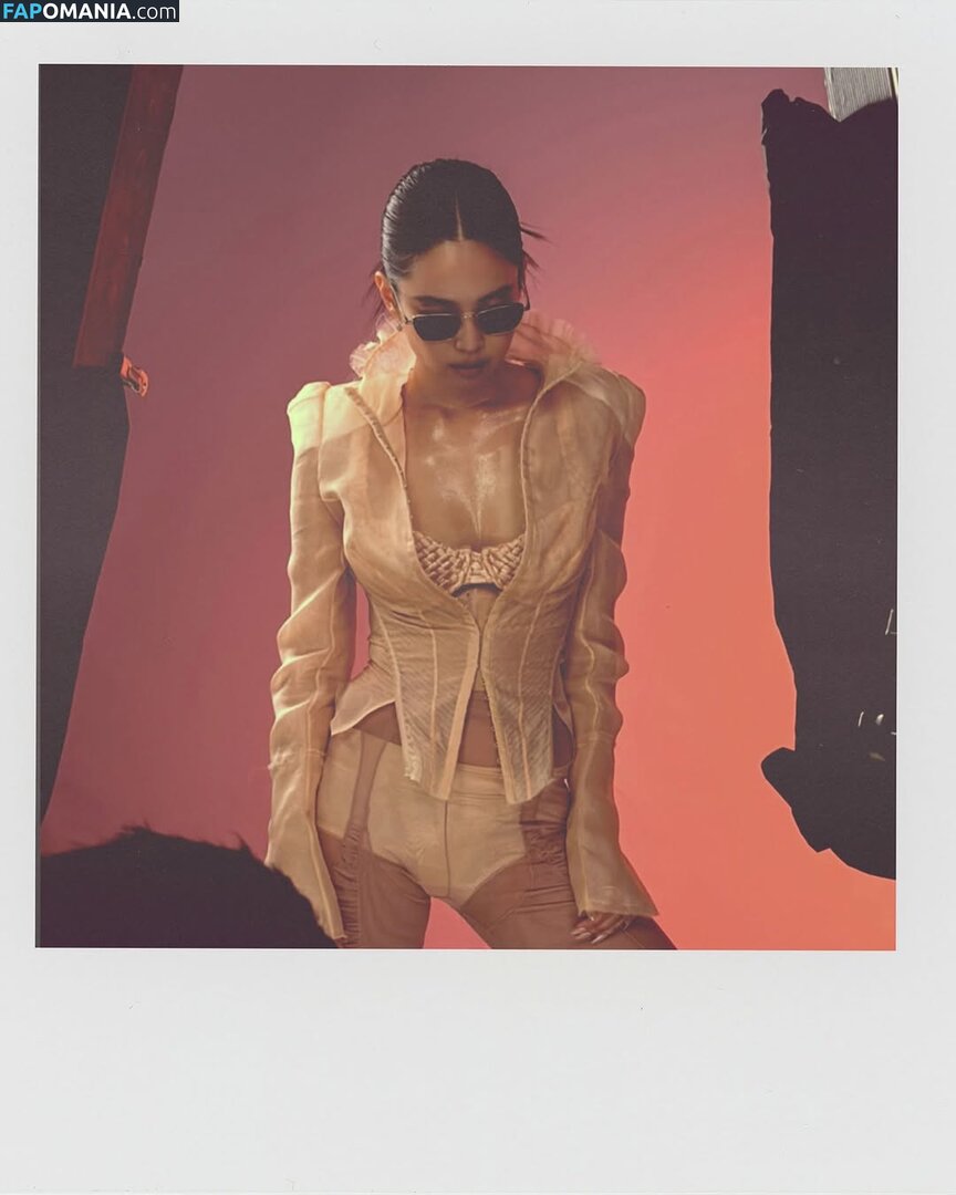Blackpink / Jennie | BLΛƆKPIИK / jennierubyjane / sheflieshigh Nahý OnlyFans  Uniklá fotka #513