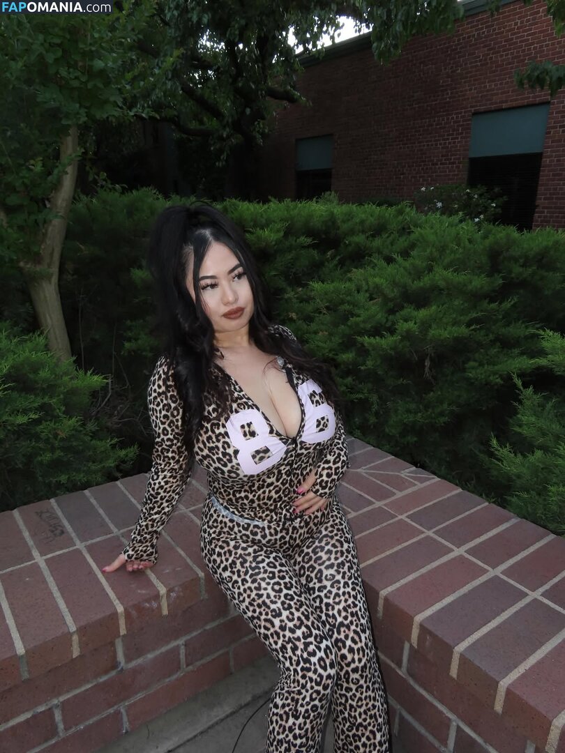 Jennifer Vang / jennifervang_ Nahý OnlyFans  Uniklá fotka #8