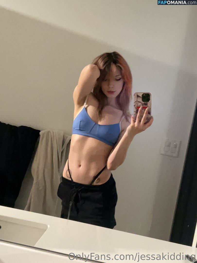 jessakiddding / jessakidding Nahý OnlyFans  Uniklá fotka #4