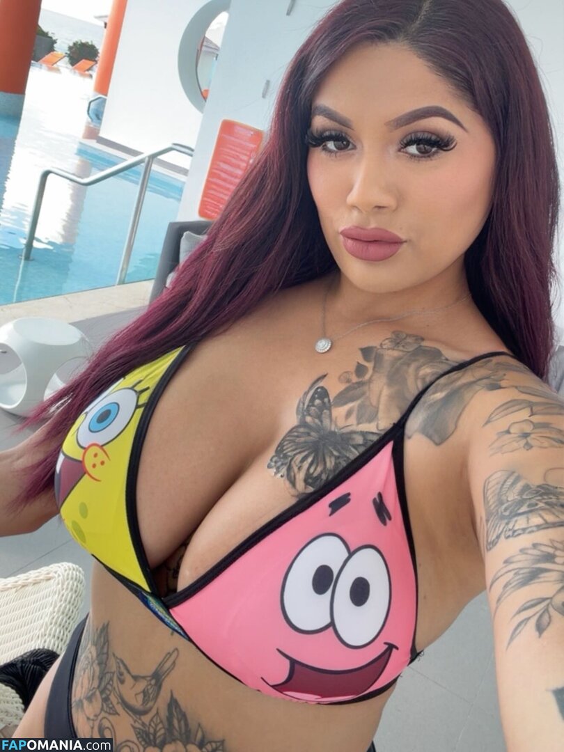 Jessica Elliott / Jessica Estrada / https: / jesslilyelliott / pinky_von_tease / pinkyvont Nahý OnlyFans  Uniklá fotka #11