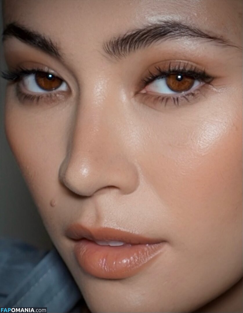 Jessica Yu Li Henwick / jhenwick Nahý OnlyFans  Uniklá fotka #24