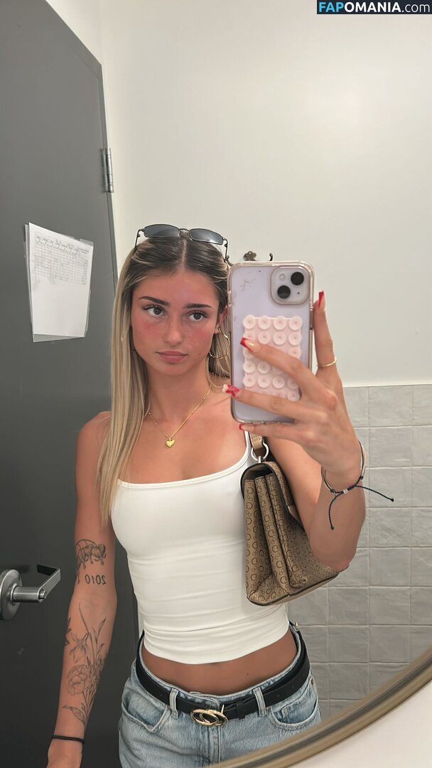 https: / jessicalovelyy / jessicalovelyy_ / jessiclovelyy Nahý OnlyFans  Uniklá fotka #3