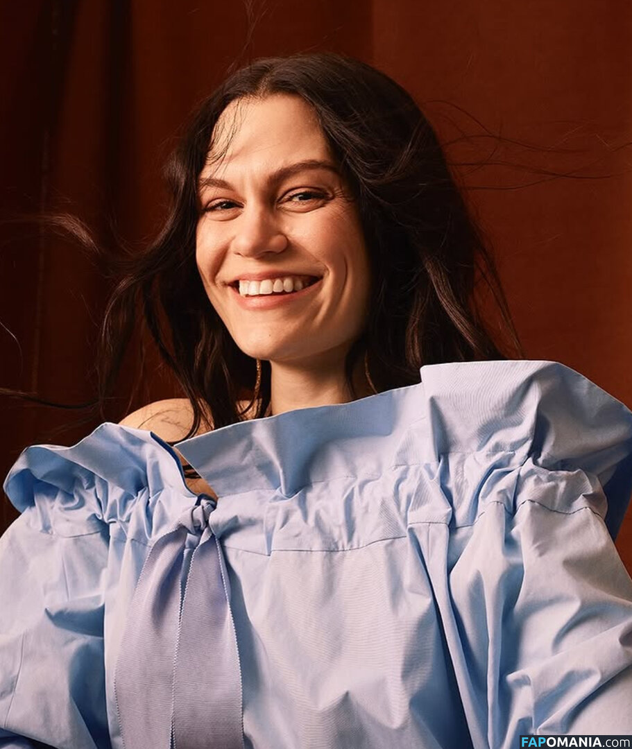 Jessie J / https: / jessie-j / jessiej Nahý OnlyFans  Uniklá fotka #169
