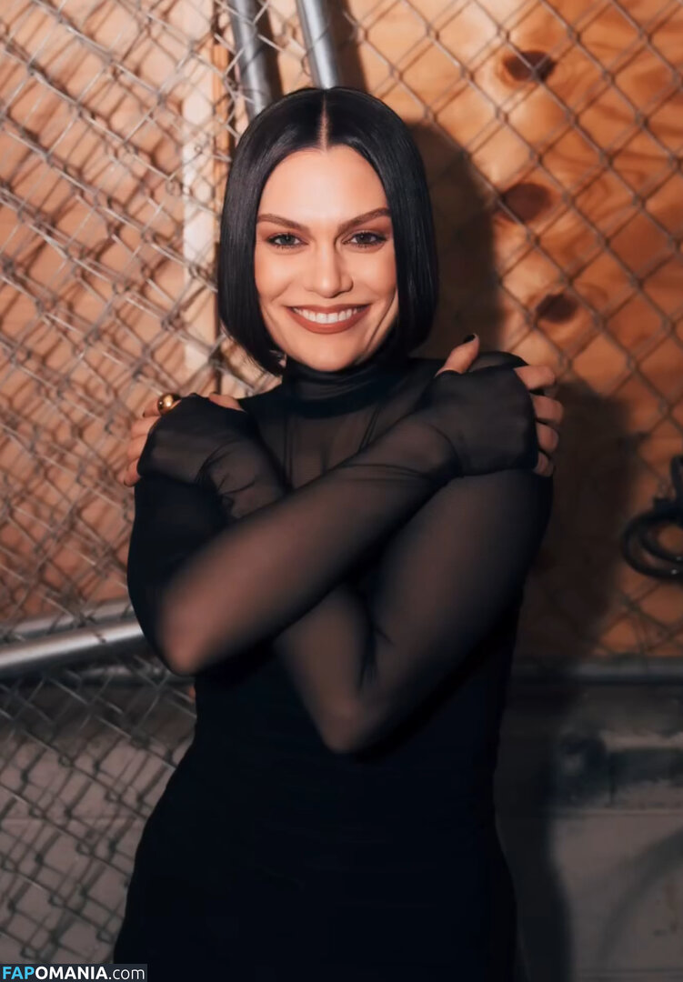 Jessie J / https: / jessie-j / jessiej Nahý OnlyFans  Uniklá fotka #186