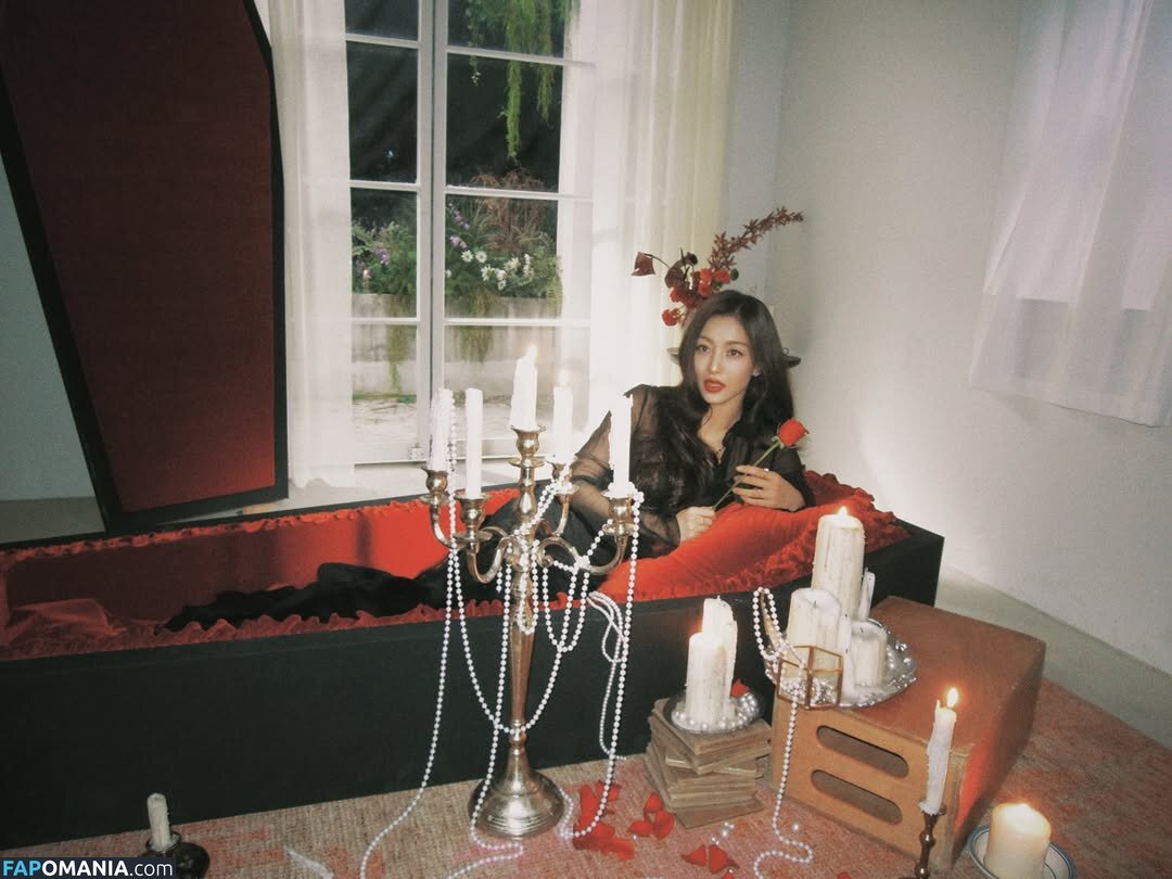 Jihyo / Park Ji-hyo / TWICE / _zyozyo / 박지효 Nahý OnlyFans  Uniklá fotka #125