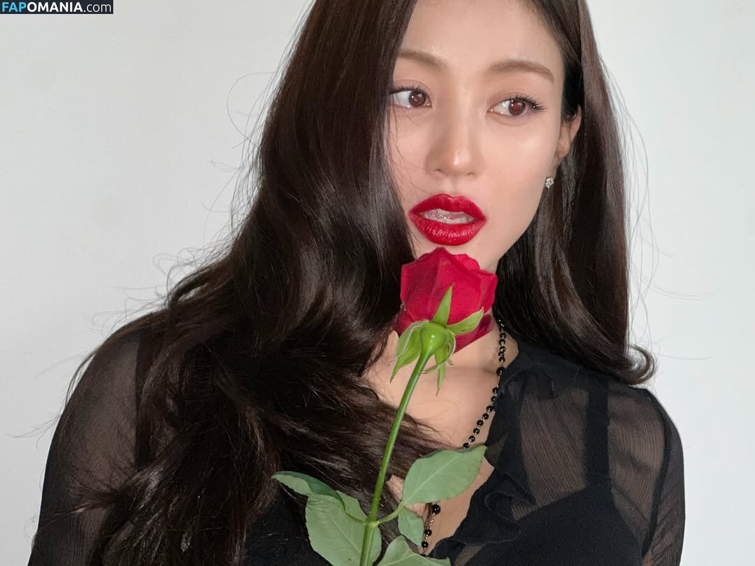 Jihyo / Park Ji-hyo / TWICE / _zyozyo / 박지효 Nahý OnlyFans  Uniklá fotka #126