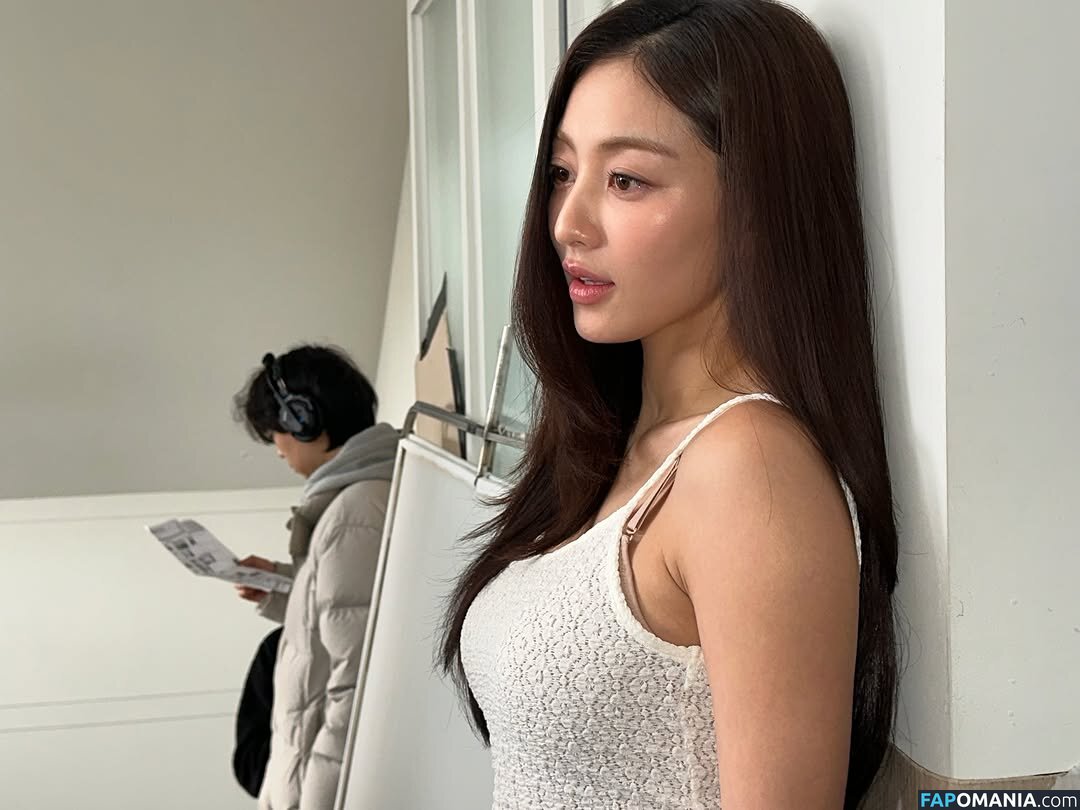 Jihyo / Park Ji-hyo / TWICE / _zyozyo / 박지효 Nahý OnlyFans  Uniklá fotka #140