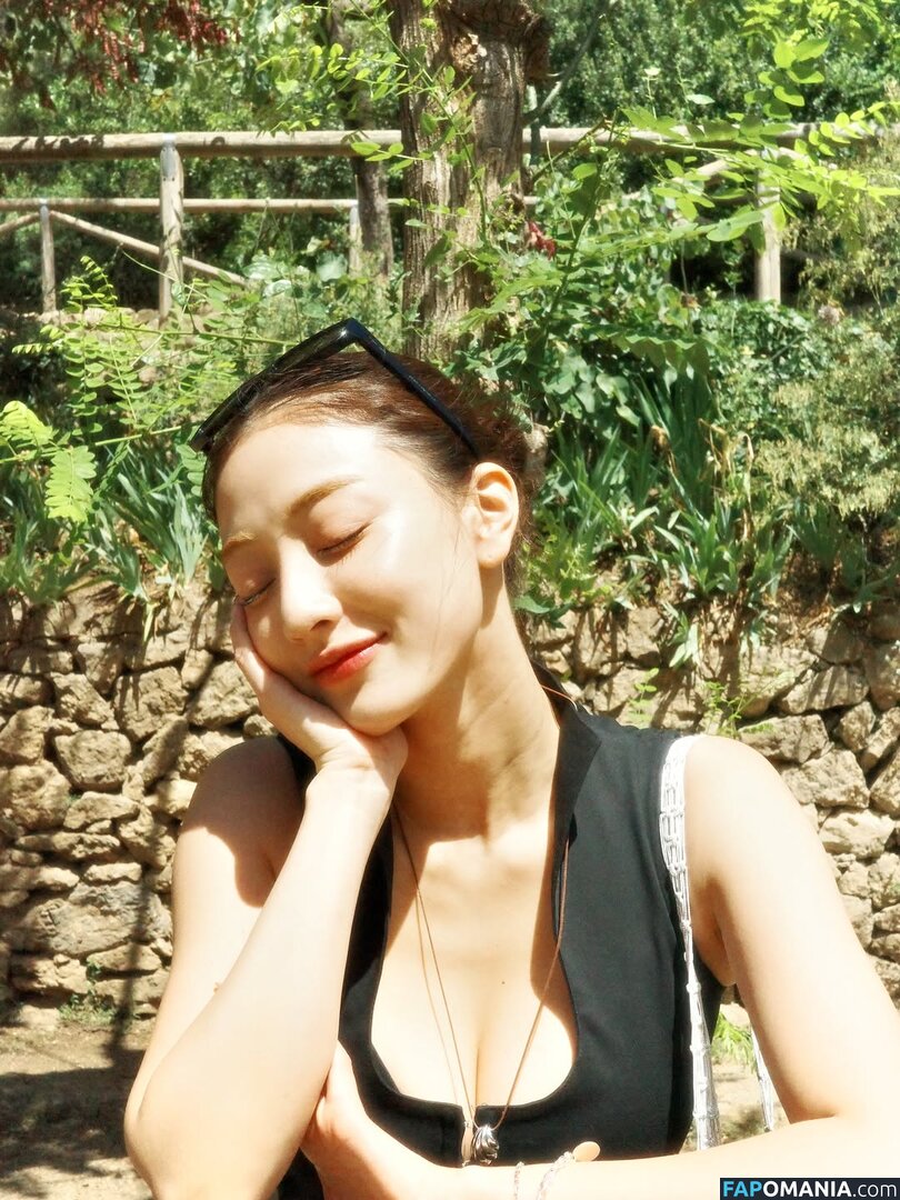 Jihyo / Park Ji-hyo / TWICE / _zyozyo / 박지효 Nahý OnlyFans  Uniklá fotka #169